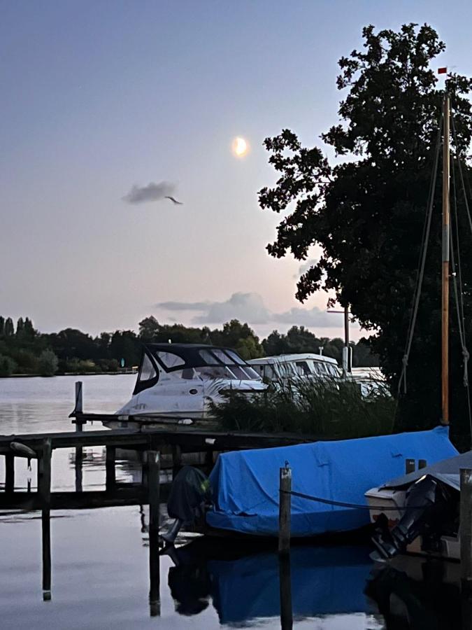 ホテル Quiet Waterloft Near Amsterdam And Schiphol Ws11 アールスメール エクステリア 写真